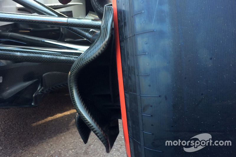 Передние тормоза Sauber C37