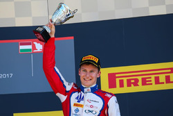 Kevin Jörg, Trident, podio