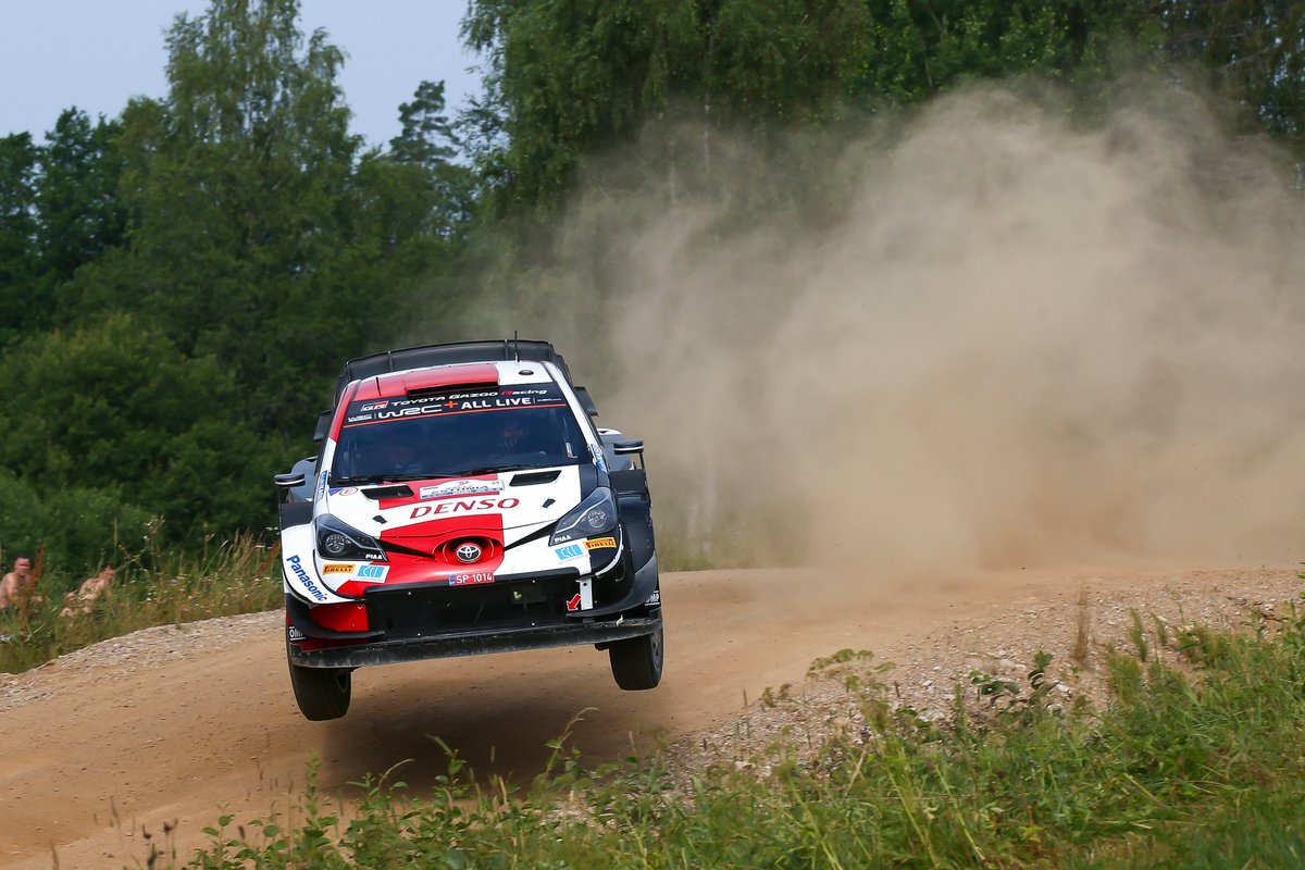 Pereli Kalle Rovanpera dan navigator Jonne Halttunen, Toyota Gazoo Racing WRT Toyota Yaris WRC
