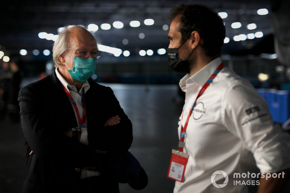 Graham Stoker di sela-sela E-Prix London, salah satu putaran di Formula E 2020-2021.