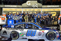 Sieger Dale Earnhardt Jr., Hendrick Motorsports Chevrolet