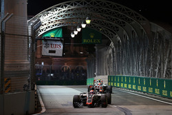 Romain Grosjean en Esteban Gutierrez, Haas F1 Team VF-16