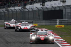 #7 Toyota Gazoo Racing Toyota TS050 Hybrid: Майк Конвей, Камуі Кобаясі, Хосе Марія Лопес