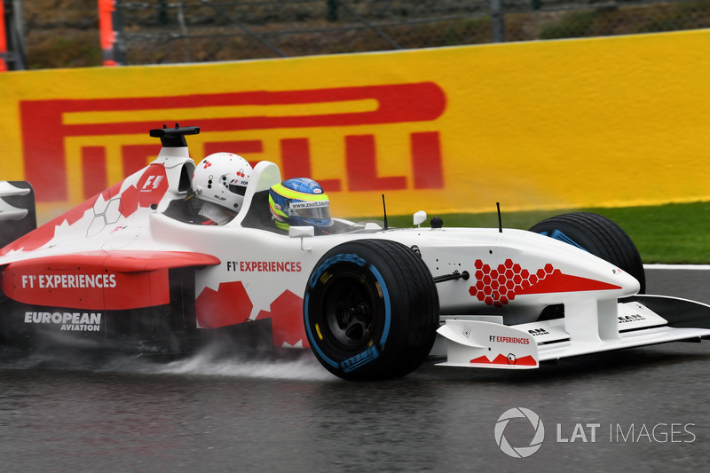 Zsolt Baumgartner, F1 Experiences 2-Seater driver