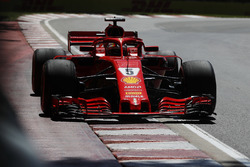 Sebastian Vettel, Ferrari SF71H.
