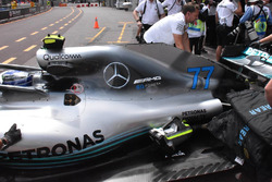 Mercedes-AMG F1 W09 engine cover