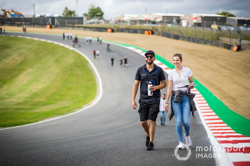 Vivien Keszthelyi walks the track