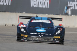 #10 Wayne Taylor Racing Corvette DP: Ricky Taylor, Jordan Taylor