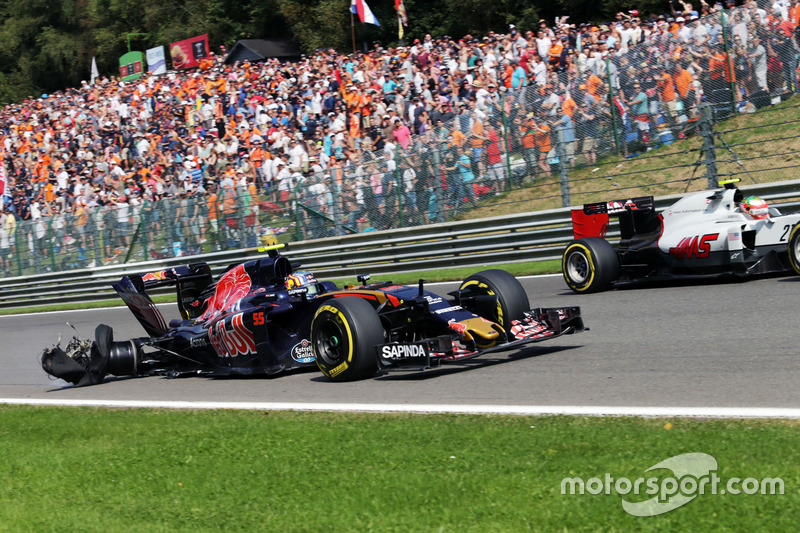Ausfall: Carlos Sainz Jr. , Scuderia Toro Rosso STR11