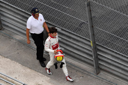 Charles Leclerc, Sauber yarış dışı