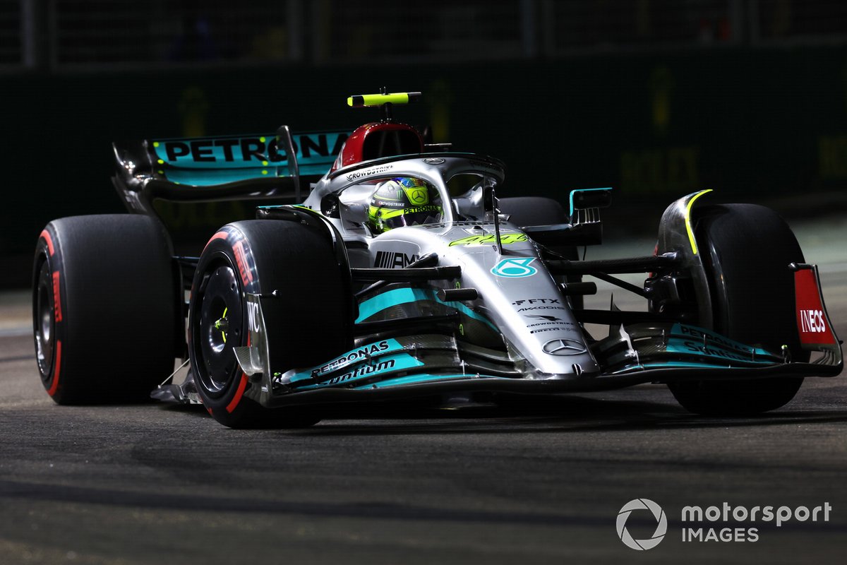 Lewis Hamilton, Mercedes W13
