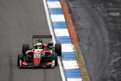 Callum Ilott, Prema Powerteam, Dallara F317 - Mercedes-Benz