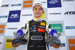Champion Lando Norris, Carlin Dallara F317 - Volkswagen