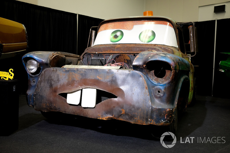 Tow Mater