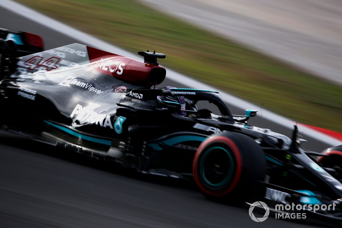 Lewis Hamilton, Mercedes W12