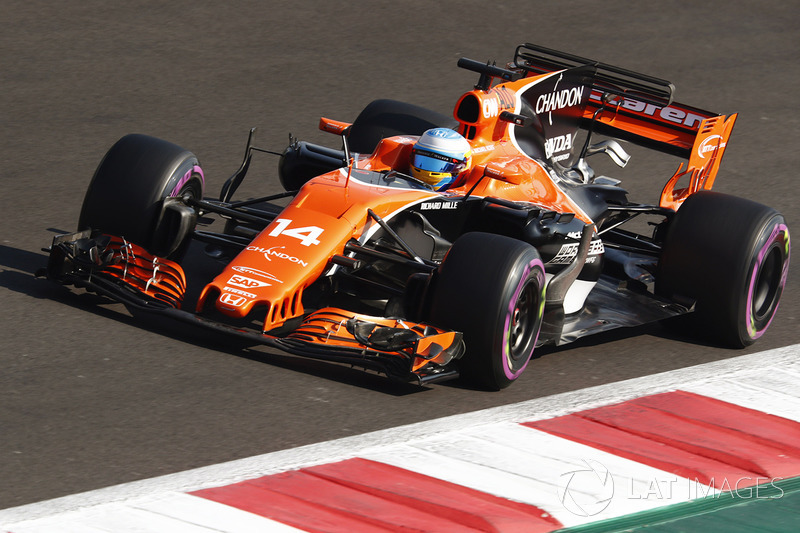 18. Fernando Alonso, McLaren MCL32 *