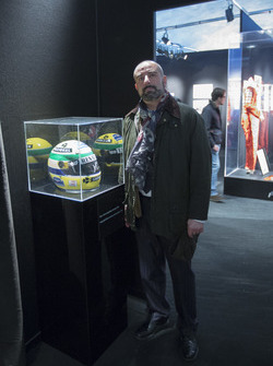 Ivan Capelli, Presidente ACI Milano, con il casco di Ayrton Senna