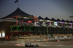 Lewis Hamilton, Mercedes AMG F1 W07 Hybrid