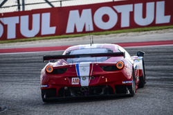 #83 AF Corse Ferrari 458 Italia: Франсуа Перродо, Еммануель Коллар, Руй Агуаш