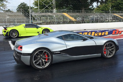 Porsche 918 Spyder vs Rimac Concept_One