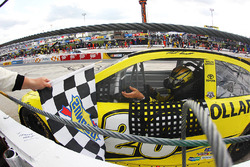 Race winner Matt Kenseth, Joe Gibbs Racing Toyota