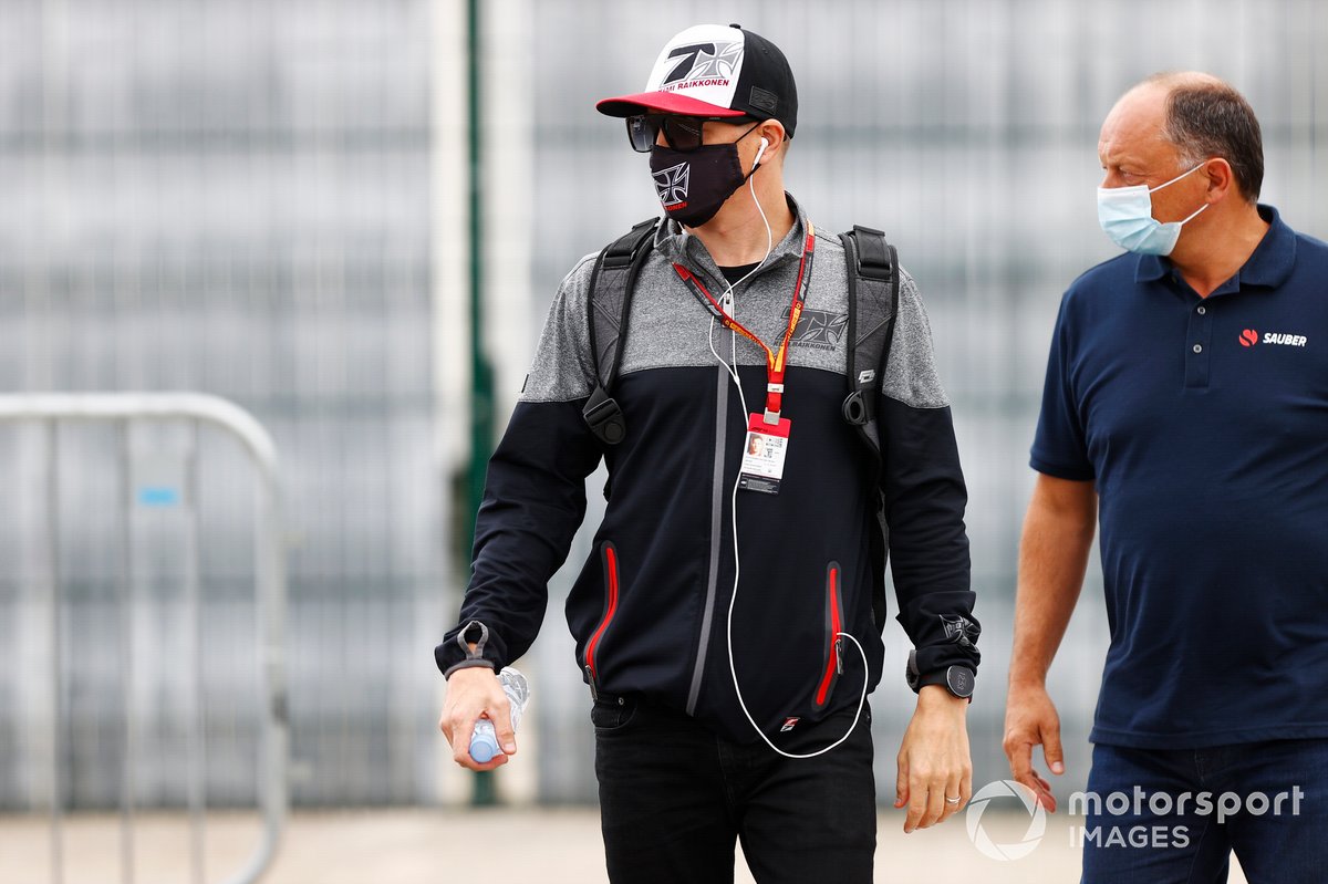 Kimi Raikkonen, Alfa Romeo and Frederic Vasseur, Alfa Romeo Racing