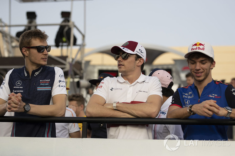 Sergey Sirotkin, Williams, Charles Leclerc, Sauber and Pierre Gasly, Scuderia Toro Rosso on the drivers parade