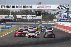 Start: Norbert Michelisz, Honda Racing Team JAS, Honda Civic WTCC leidt