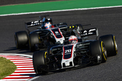 Кевін Магнуссен, Ромен Грожан, Haas F1 Team VF-17