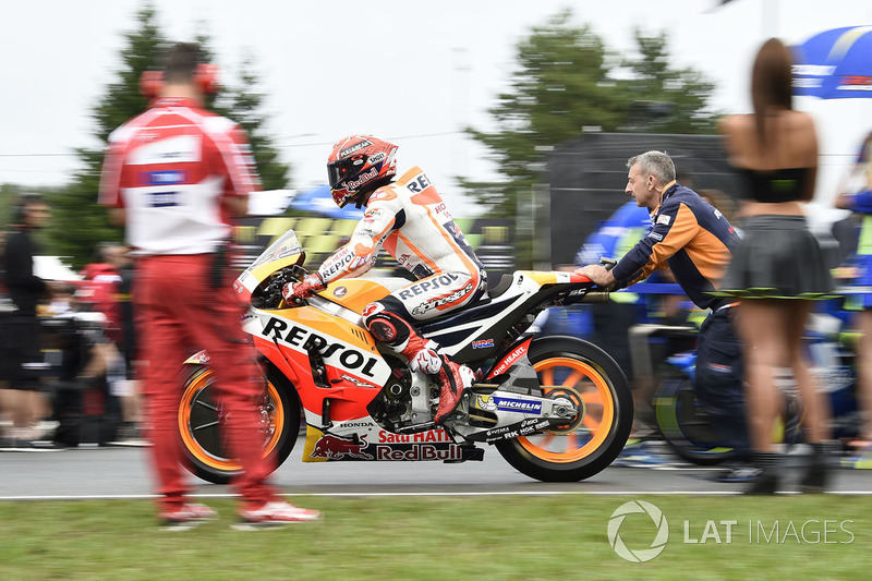 Marc Marquez, Repsol Honda Team, lider başlıyor