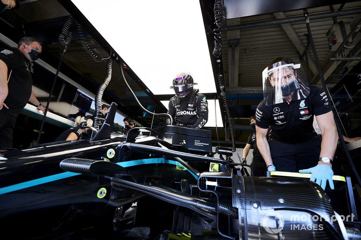 Lewis Hamilton, Mercedes-AMG F1, settles into his seat
