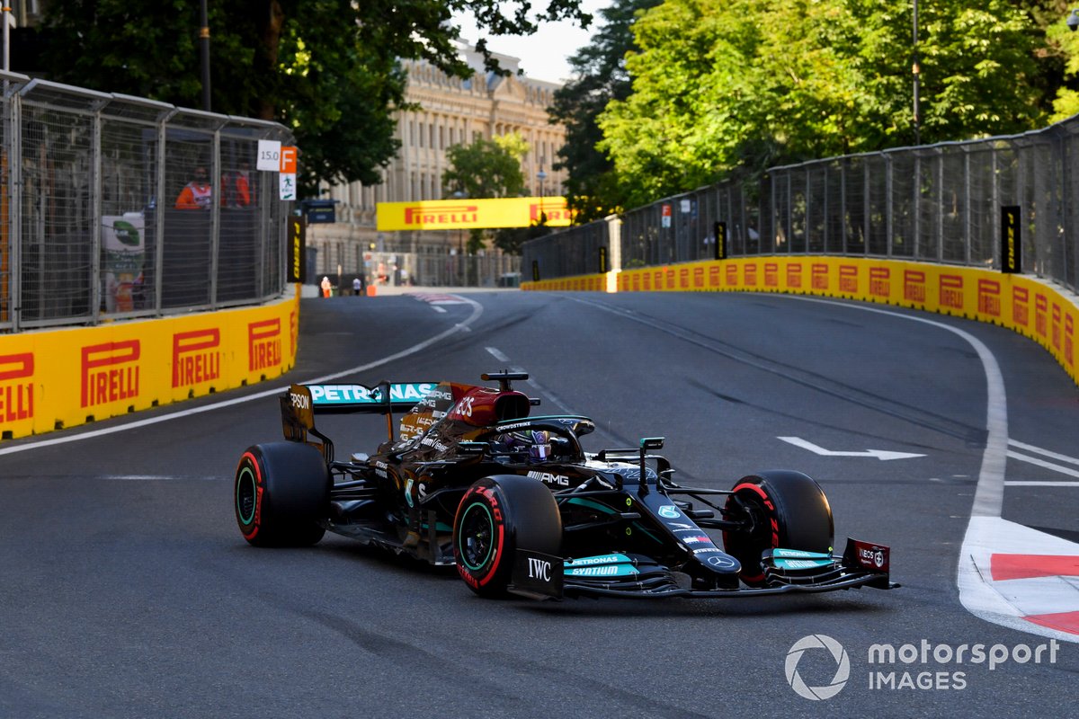 Lewis Hamilton, Mercedes W12