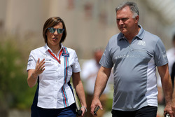 Claire Williams, Williams F1 Team en Dave Ryan, Manor Racing, teambazen