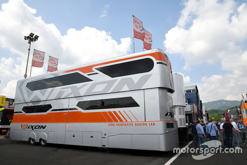 Ixon motorhome