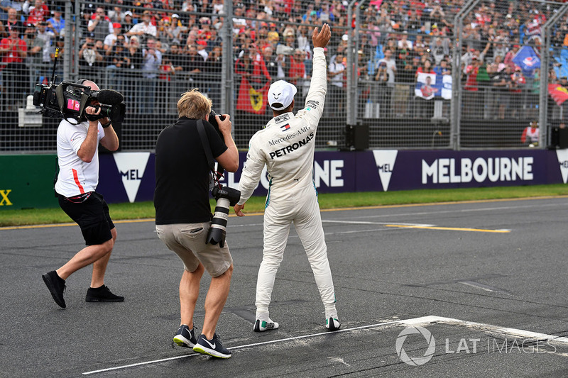 Pole pozisyonu sahibi Lewis Hamilton, Mercedes-AMG F1