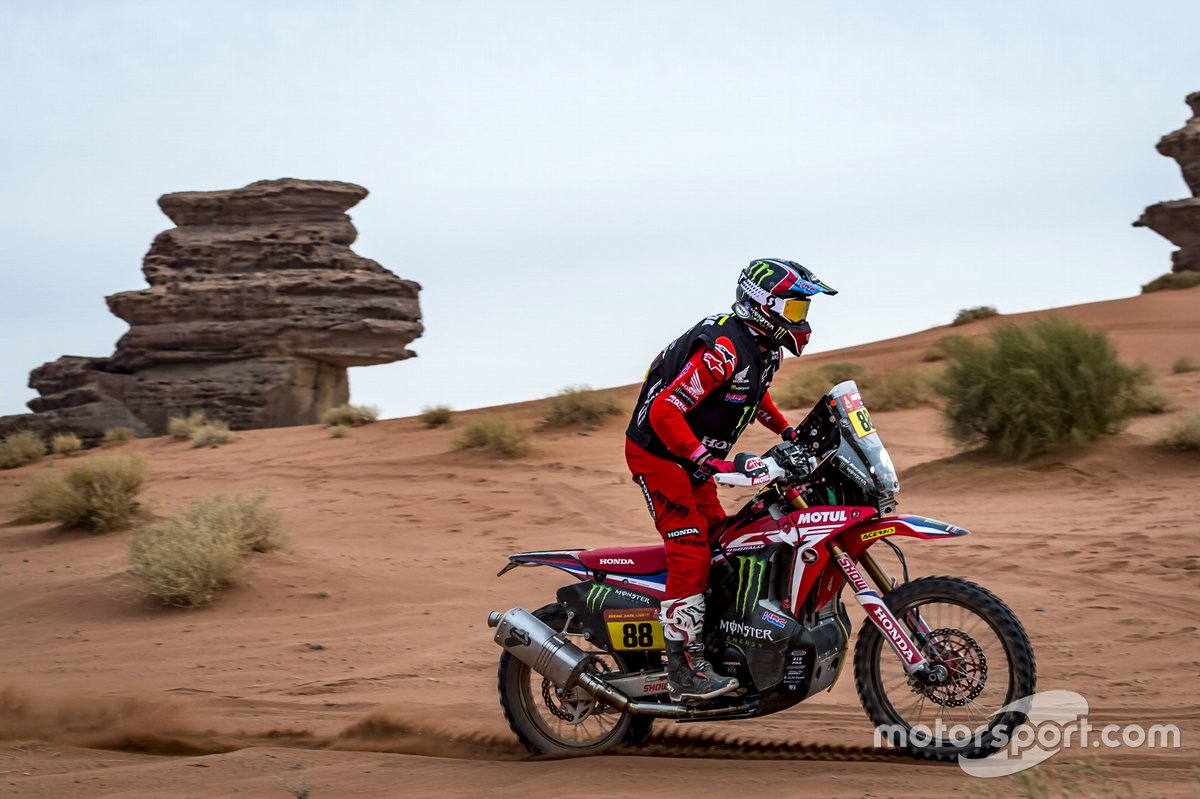 Pereli Monster Energy Honda Team, Joan Barreda Bort, kini mengoleksi 30 kemenangan etape sepanjang turun 11 kali di Reli Dakar.