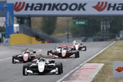 Jehan Daruvala, Carlin, Dallara F317 - Volkswagen