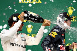 Podium: race winner Lewis Hamilton, Mercedes AMG F1, third place Max Verstappen, Red Bull Racing