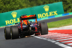 Daniel Ricciardo, Red Bull Racing RB12 fa scintille