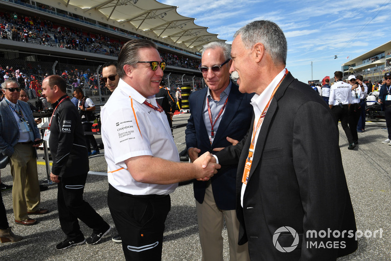 Zak Brown, CEO de McLaren Racing y Chase Carey, Director Ejecutivo y Presidente Ejecutivo de Formula One Group