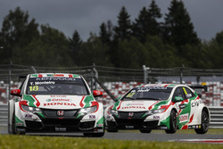 Tiago Monteiro, Honda Racing Team JAS, Honda Civic WTCC