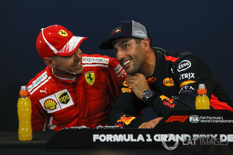 Sebastian Vettel, Ferrari et Daniel Ricciardo, Red Bull Racing lors de la conférence de presse