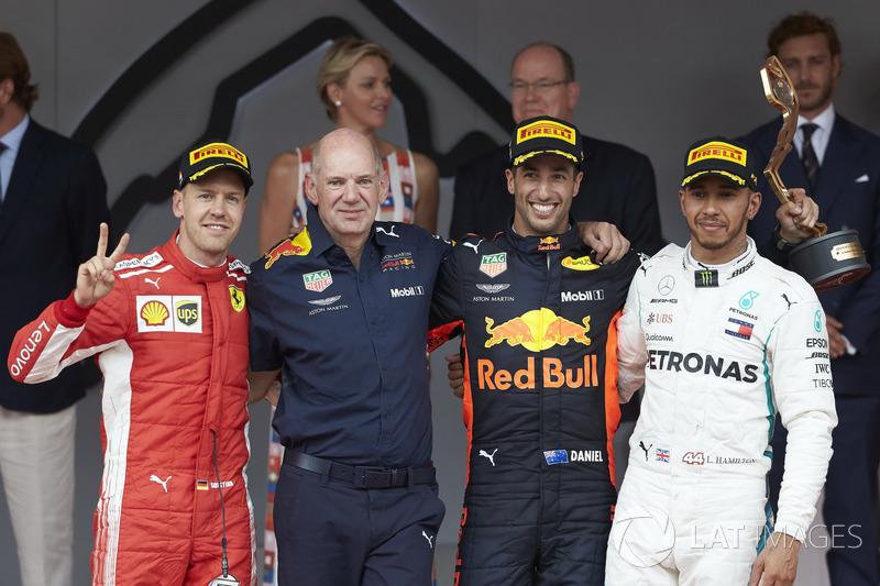 Podium: Sebastian Vettel, Ferrari, Adrian Newey, Chief Technical Officer, Red Bull Racing, Daniel Ricciardo, Red Bull Racing, Lewis Hamilton, Mercedes AMG F1
