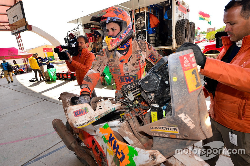 #15 KTM Racing Team: Лайя Санс