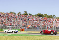 Sebastian Vettel, Ferrari, Kimi Raikkonen, Ferrari, in the drivers parade