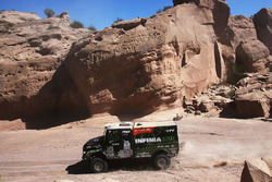 #502 Team De Rooy Iveco: Federico Villagra, Adrian Yacopini, Ricardo Torlaschi
