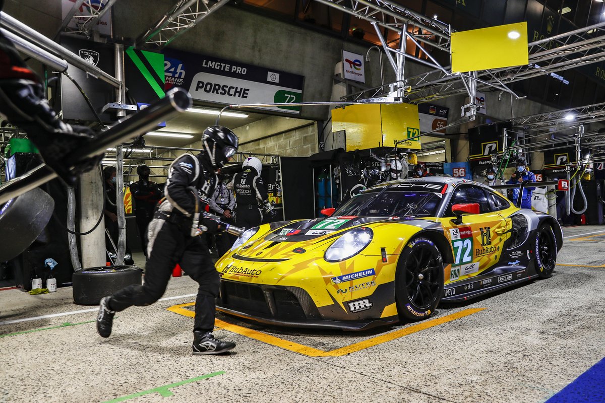 #72 Hub Auto Racing Porsche 911 RSR - 19 LMGTE Pro, Dries Vanthoor, Alvaro Parente, Maxime Martin