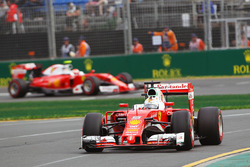 Sebastian Vettel, Ferrari SF16-H und Kimi Räikkönen, Ferrari SF16-H