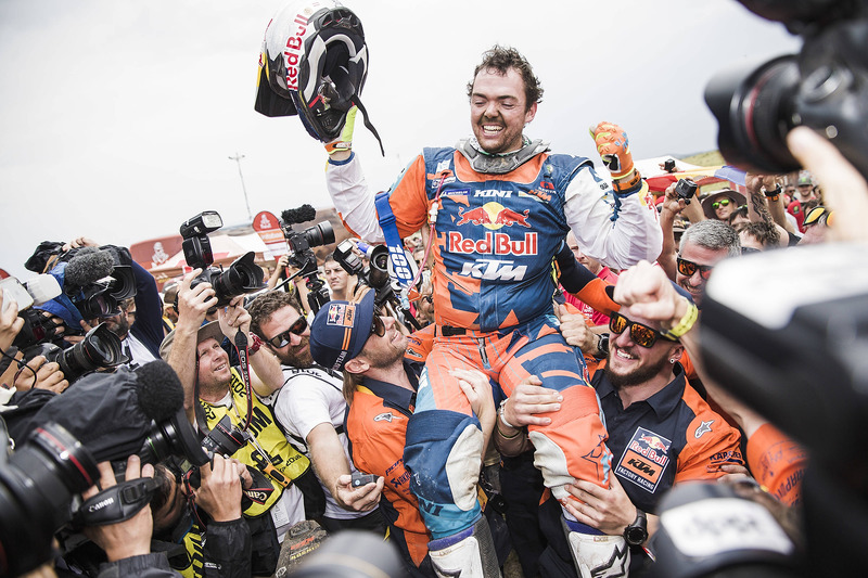 Переможець у категорії мотоциклів Маттіас Валькнер, Red Bull KTM Factory Team