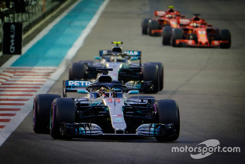 Льюіс Хемілтон, Валттері Боттас, Mercedes AMG F1, Себастьян Феттель, Кімі Райкконен, Ferrari